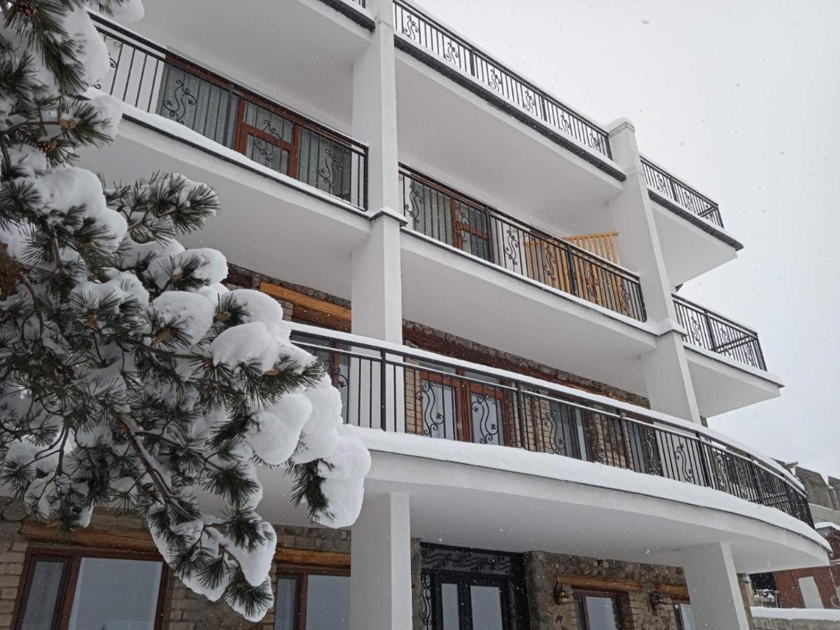 Mood Hotel Kazbegi Esterno foto
