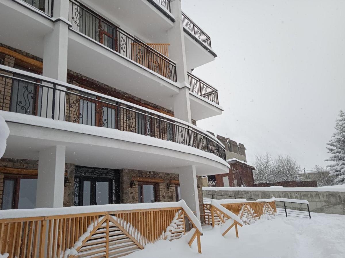 Mood Hotel Kazbegi Esterno foto