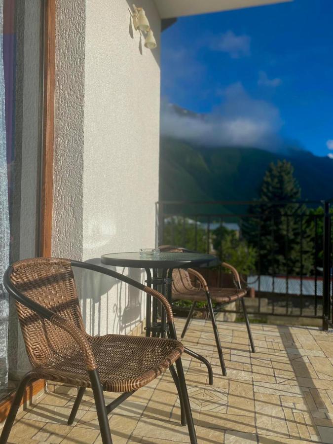 Mood Hotel Kazbegi Esterno foto